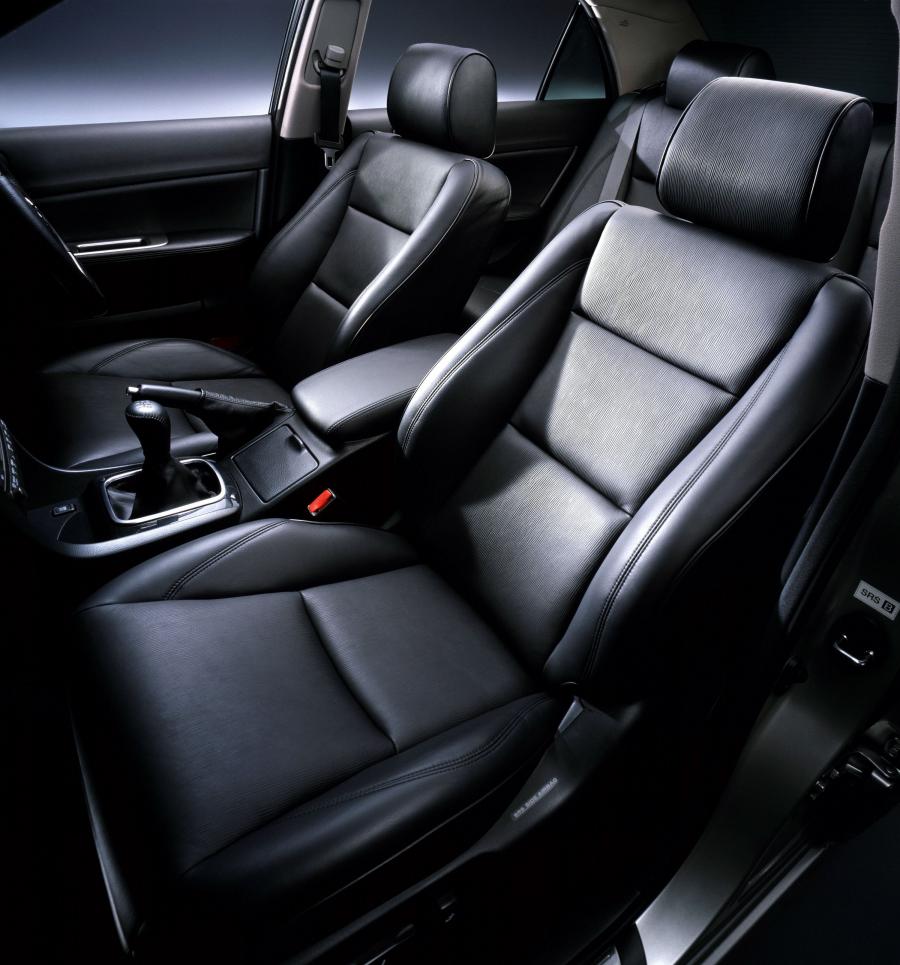 Интерьер Toyota Verossa 2001 года  (фото 4 из 16)